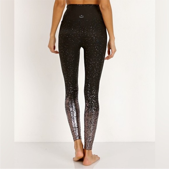 Beyond Yoga, Dark Blue Silver Ombré, Compression, High Waisted Leggings - Picture 2 of 9